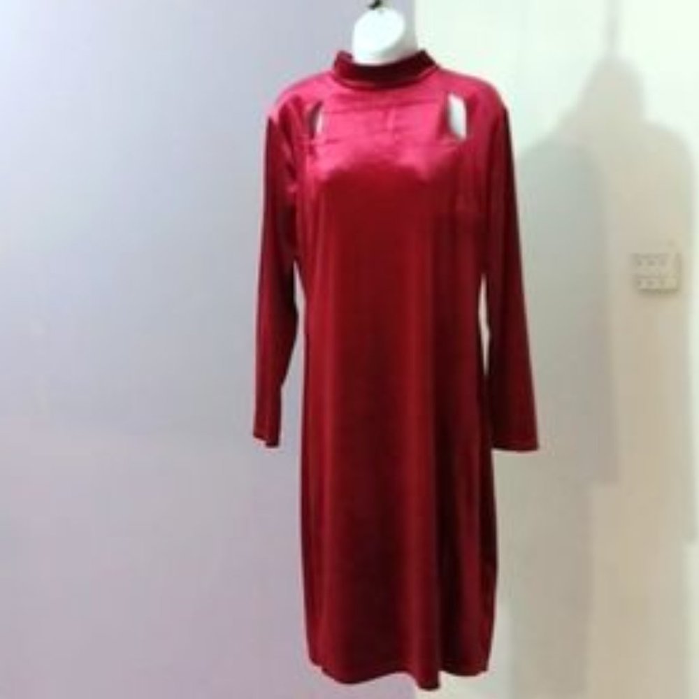 New Wome's En Focus Studio Velvet Dress Burgundy Size 8